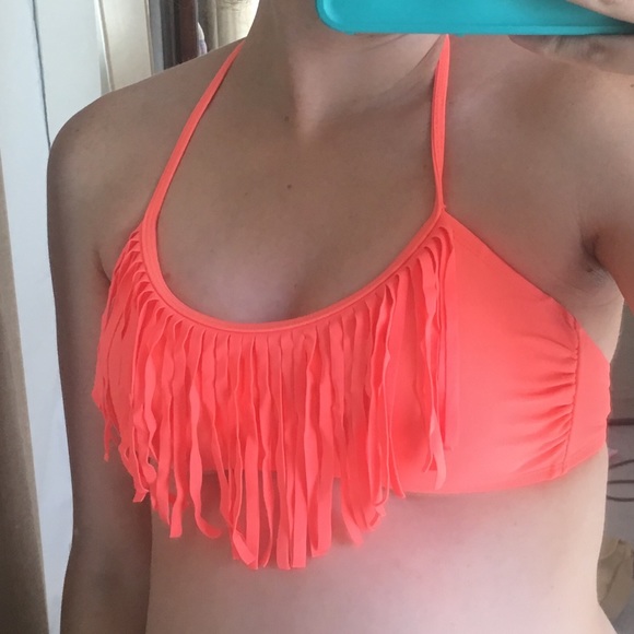 NWOT bundle 5 bikini tops by Xhilaration - Picture 3 of 4